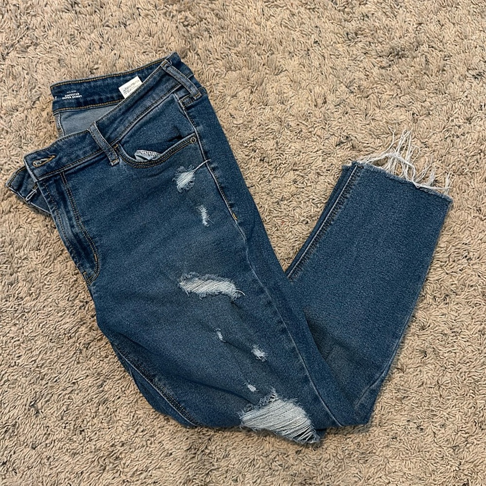 Old Navy Rockstar Super Skinny jeans size 12 short